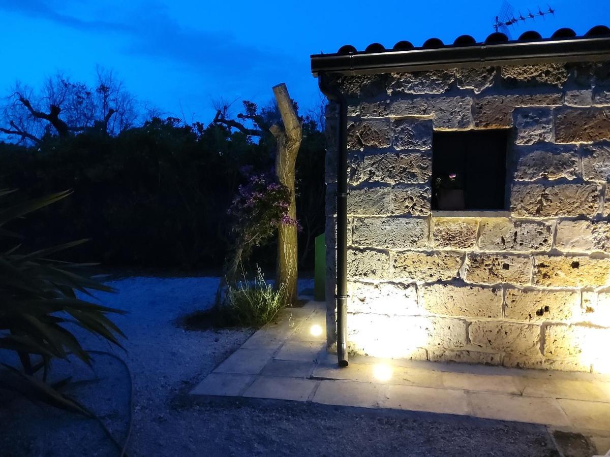 Casetta Vacanza In Campagna Aradeo Exteriör bild