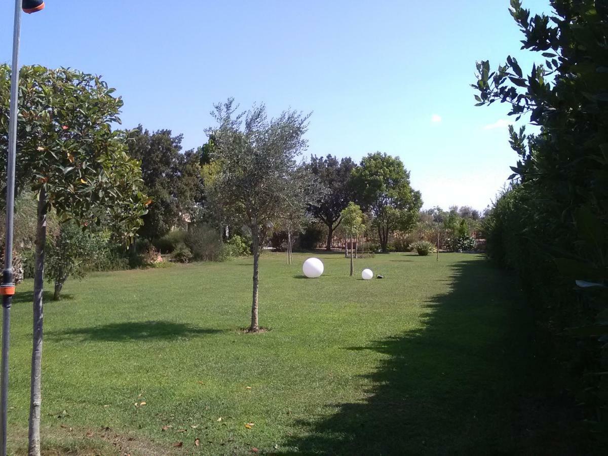 Casetta Vacanza In Campagna Aradeo Exteriör bild