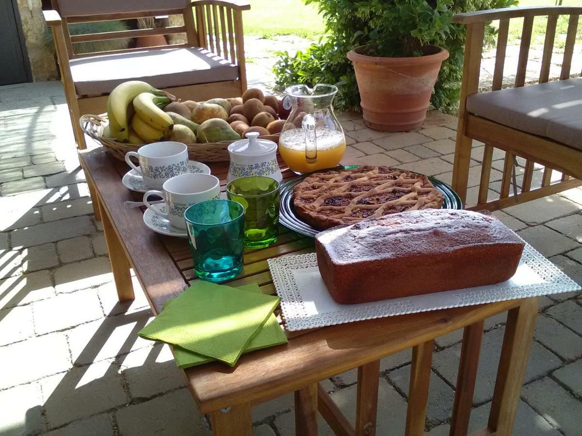 Casetta Vacanza In Campagna Aradeo Exteriör bild